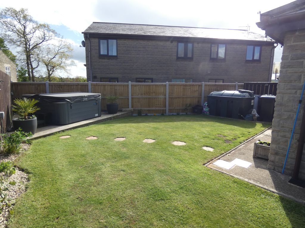 Rear Garden- click for photo gallery